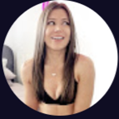 YouTube creator with 324k subscribers